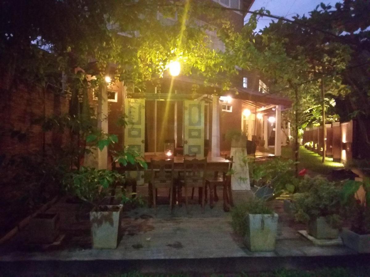 Sophie House Apartamento Hikkaduwa Exterior foto