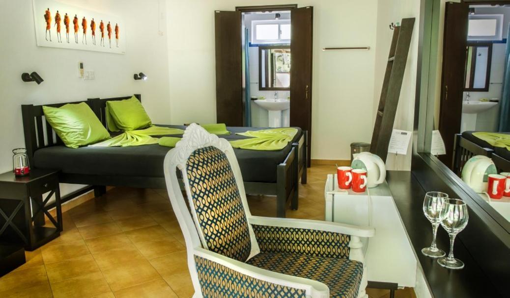 Sophie House Apartamento Hikkaduwa Exterior foto