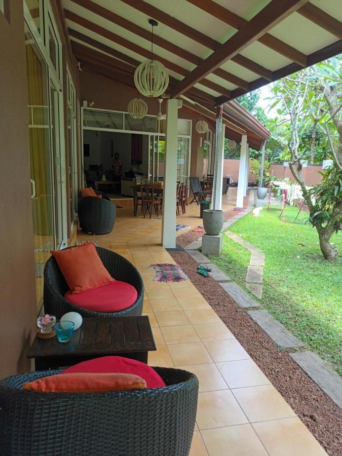 Sophie House Apartamento Hikkaduwa Exterior foto